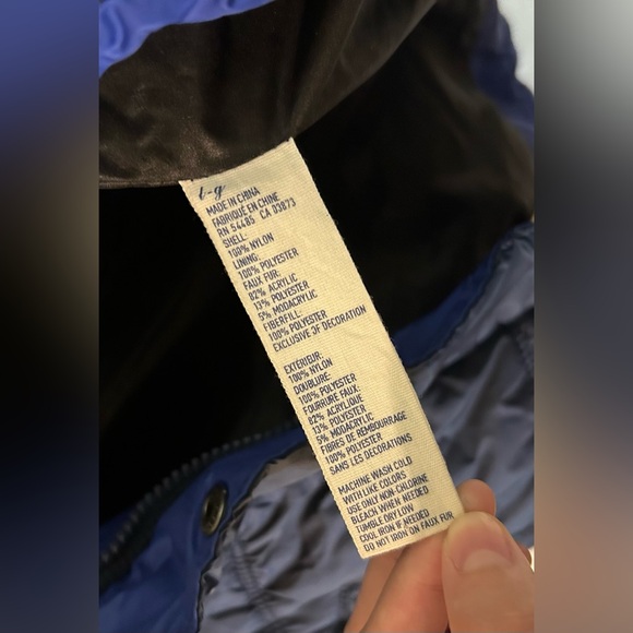 Woman’s American Eagle Outfitters Vest Size Large - Picture 6 of 6